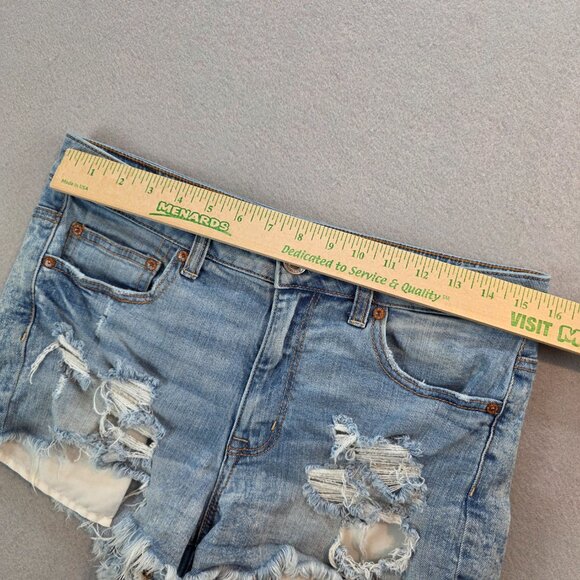 American Eagle Stretch High Rise Festival Denim Shorts Thrashed Distressed sz 10 - Picture 3 of 9